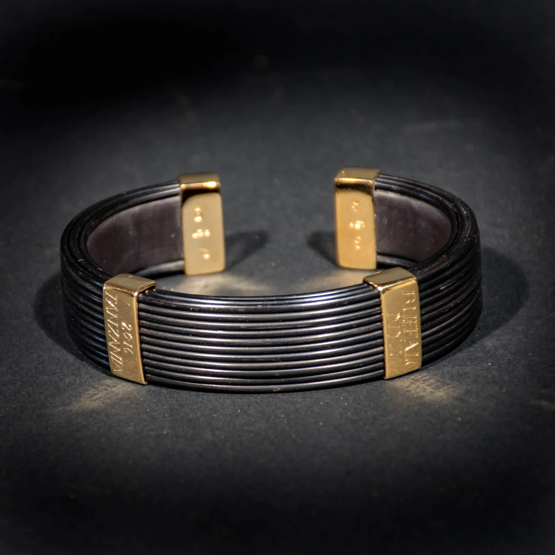 Elephant Bracelet Thick — Highveld Taxidermists